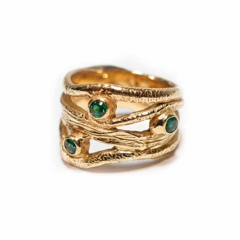 anillo de plata chapado en oro con circonitas