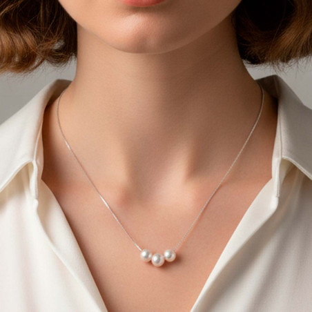 cultured pearl and silver necklace
