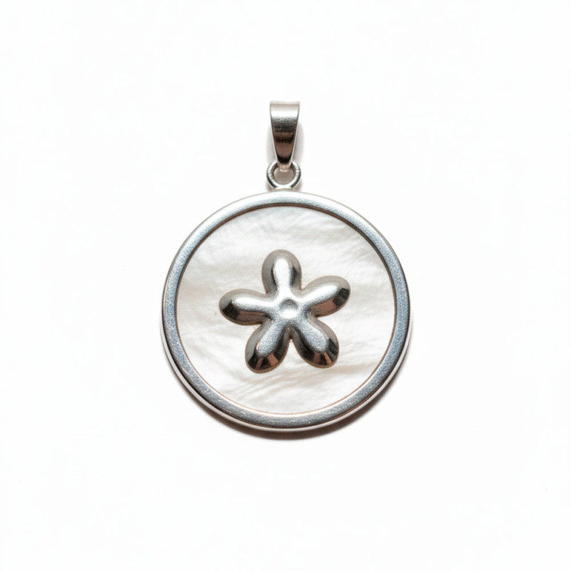 colgante de plata y nacar