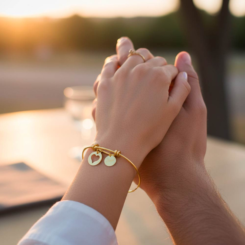 Gold bracelet with cut-out heart