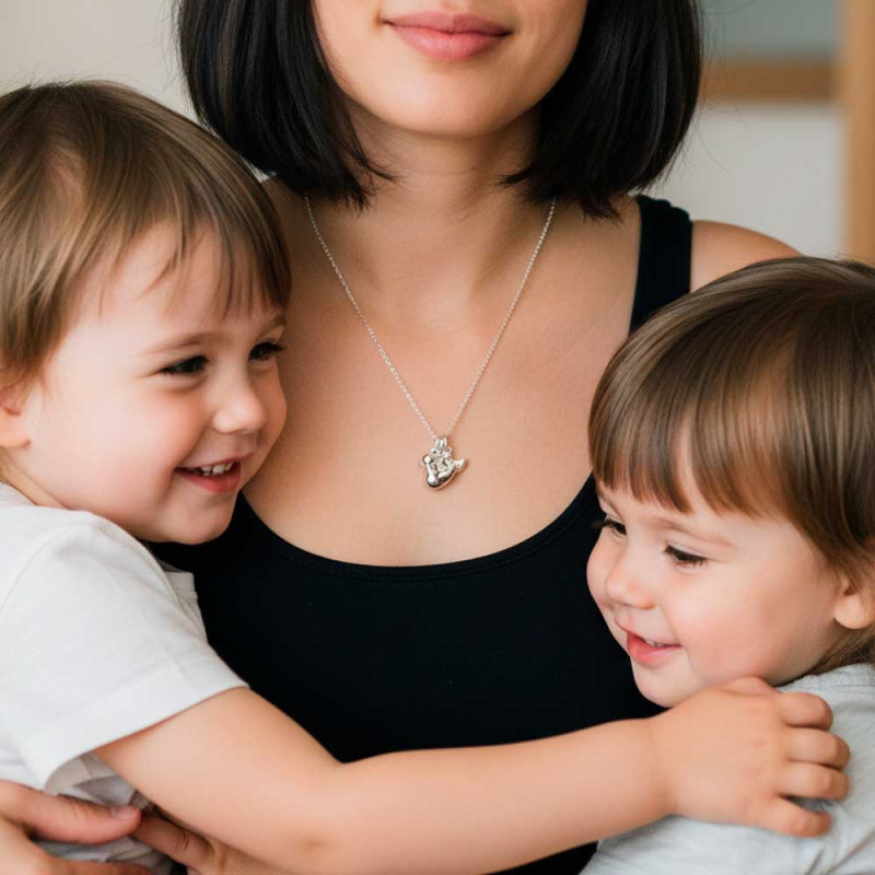 Collar pato para mujer en plata