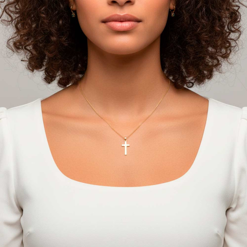 Collar con cruz en oro de primera ley