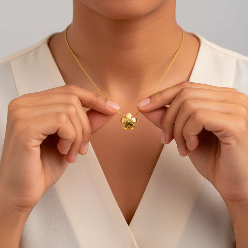 Collar jazmín de oro con cadena