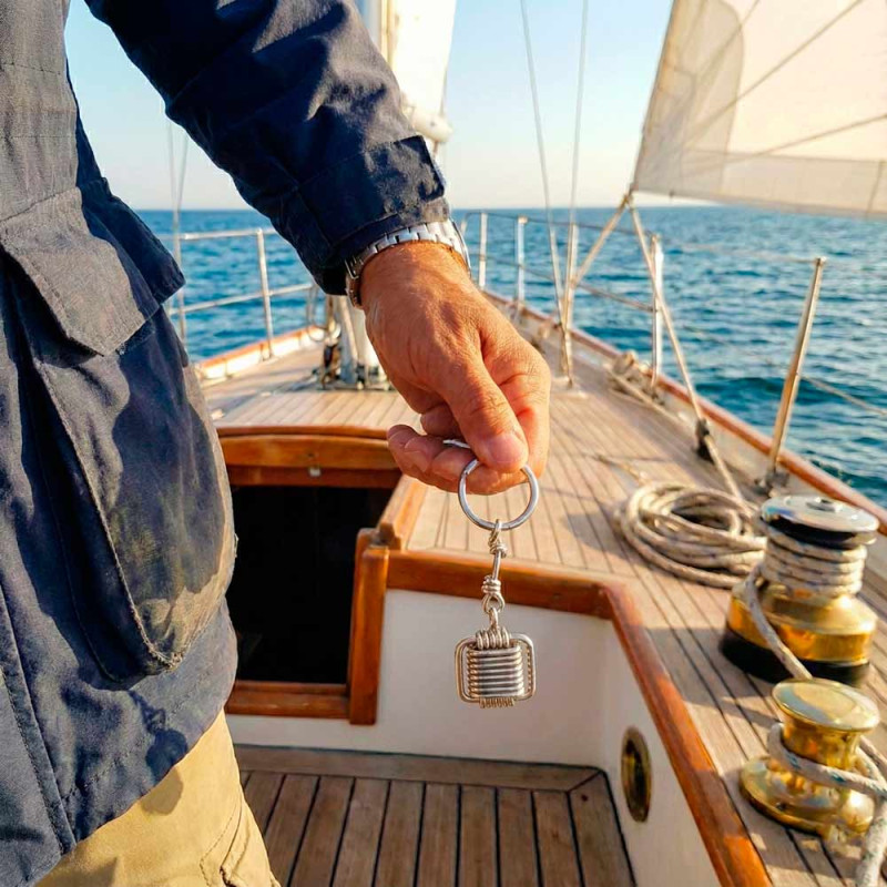 Llavero nudos de plata con nudo marinero
