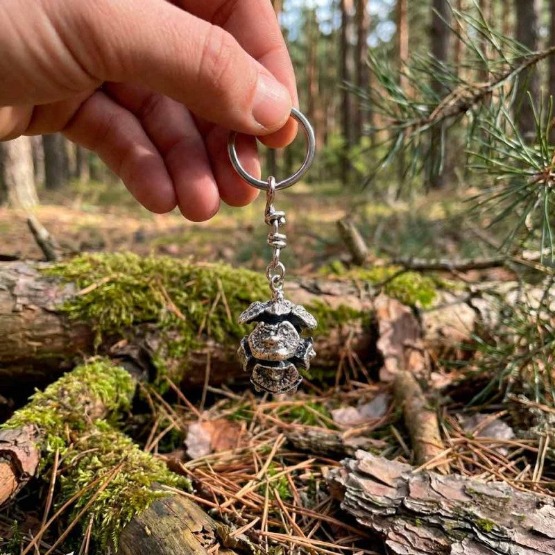 Llavero otoño piña de plata