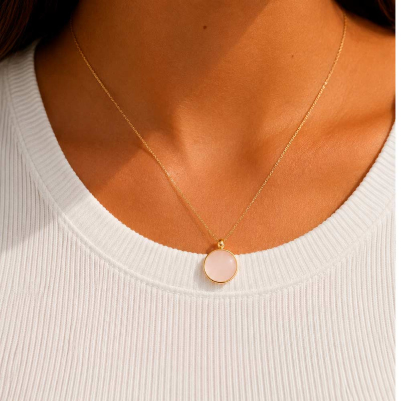 Collar de oro para mujer con piedra rosa