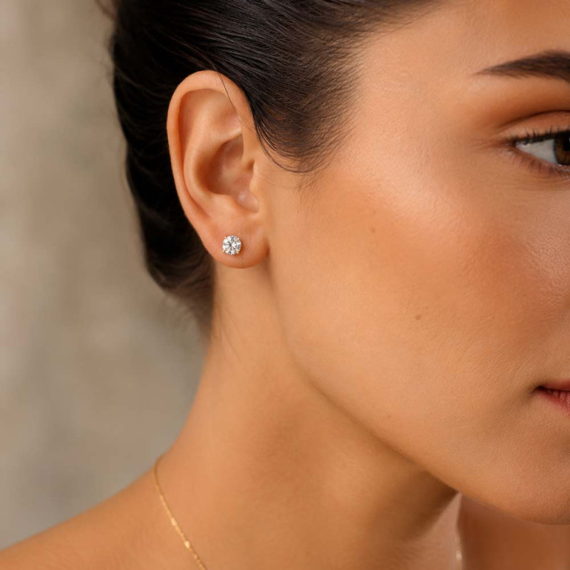 Pendientes circonita en oro amarillo de primera ley