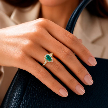 Anillo esmeralda para mujer con diamantes