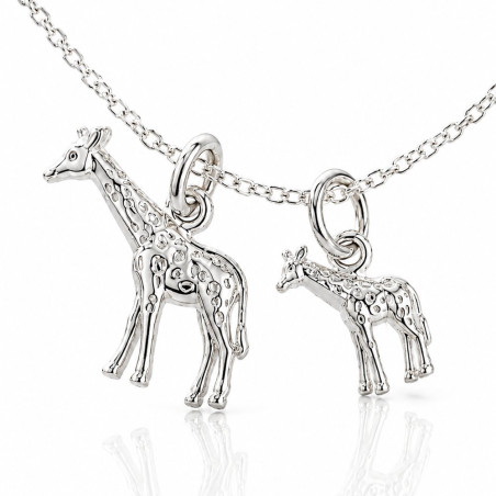 Giraffe necklace, mama with 1 baby in silver
