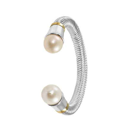 Silver bracelet with pearls