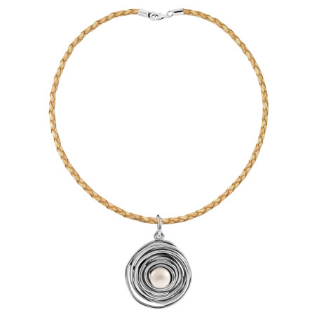 Collar perla montado en plata y cordón de cuero