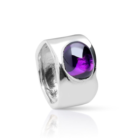 Silver Amethyst Oval Stone Ring