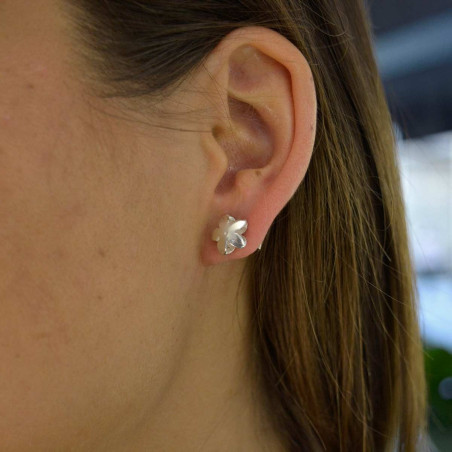 Silver Jasmine Earrings – Silver earrings – vista 2