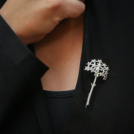 Broche biznaga de plata