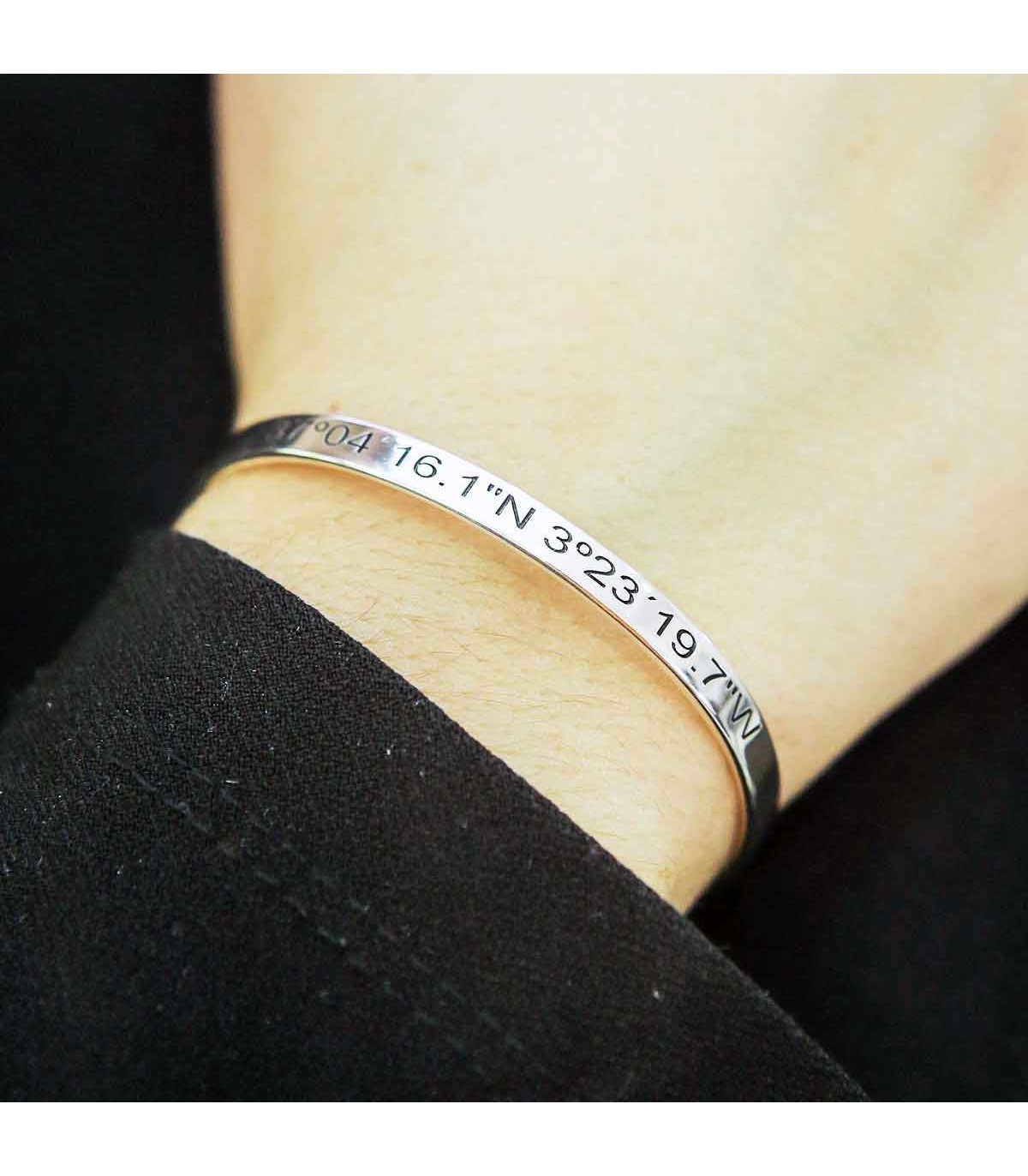 Silver coordinates bracelet of your ideal place HAGO