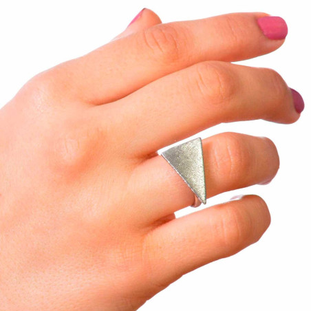 Silver ring in triangle shape