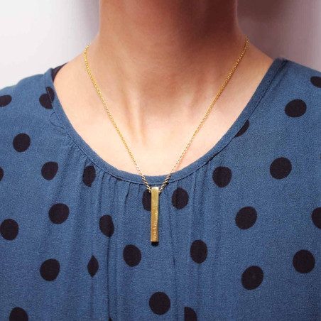 Gold plated rectangle choker