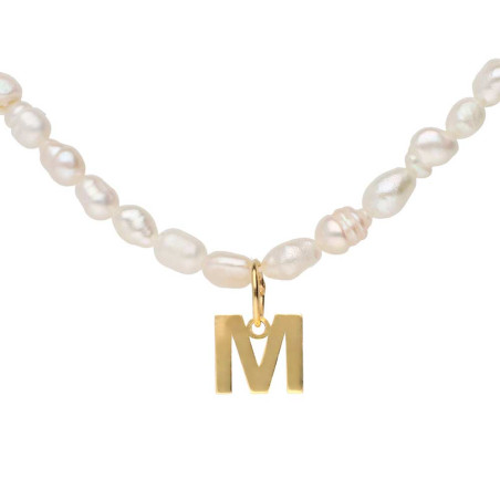 Collar inicial M en dorada