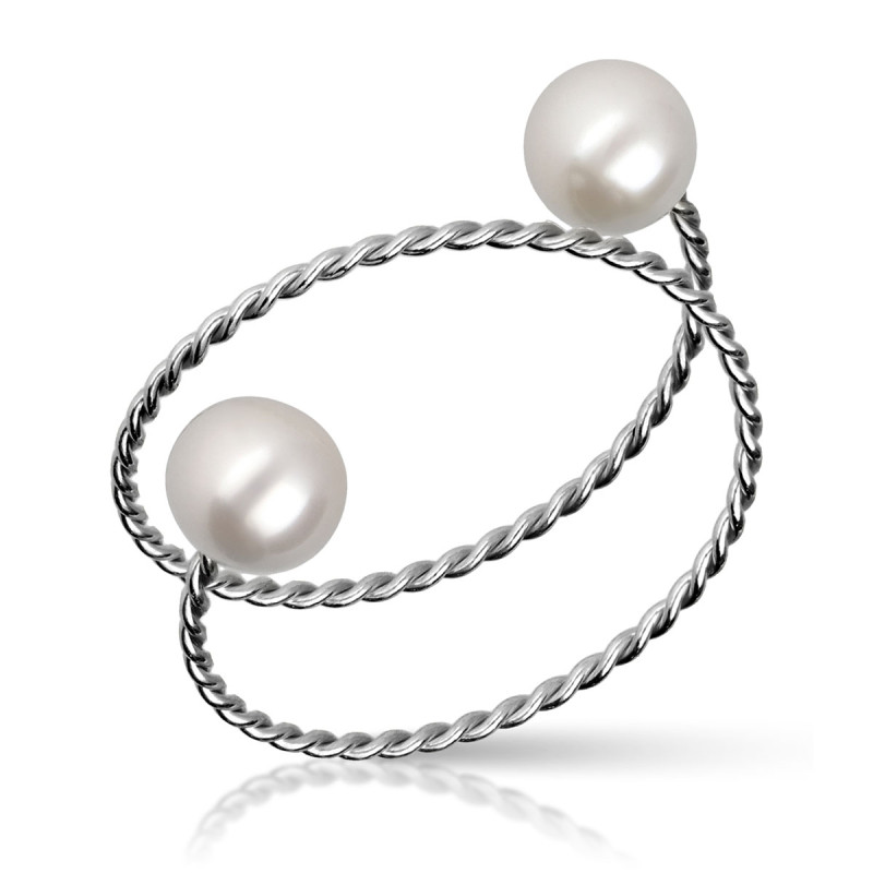 Silver spiral ring with pearls
