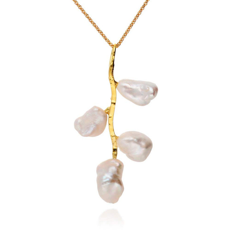 collar dorado con perlas barrocas
