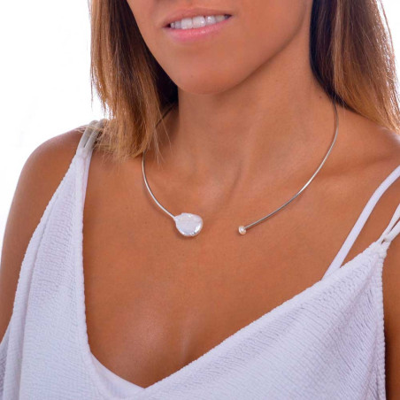 Nusa pearl choker