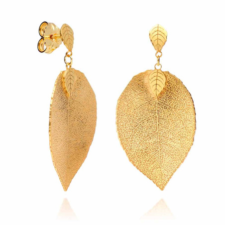 Maple leaf earring in gold plated silver