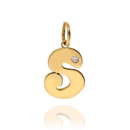 Colgante inicial S en oro con un diamante