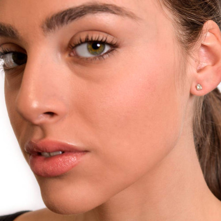 Pendientes diamantes para mujer en oro blanco y diamante.