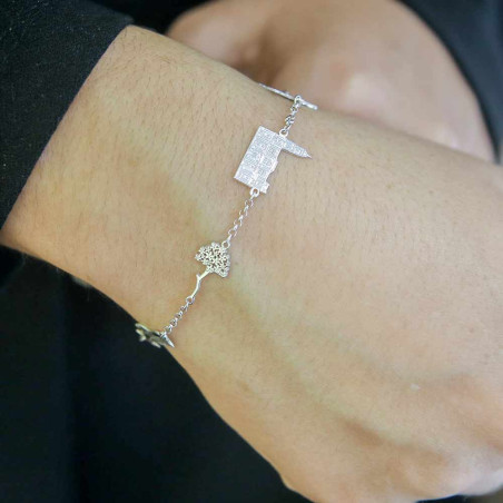 Pulsera de plata con los monumentos típicos de Málaga