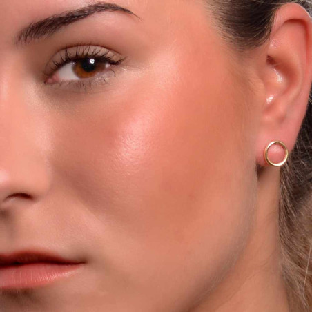 8-millimeter 18-karat gold hoops
