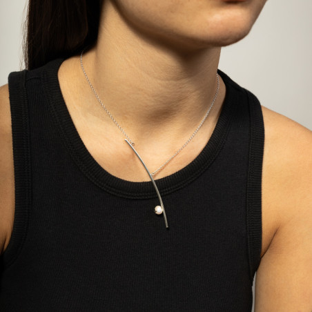 Ideal gift for women, Giorno pearl and silver necklace