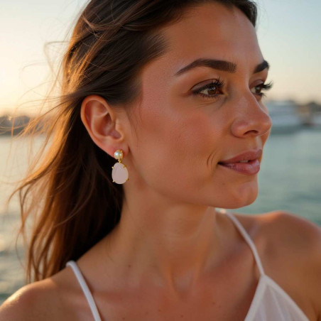 Women's gold-plated silver earrings with irregular pink stone and cultured pearls