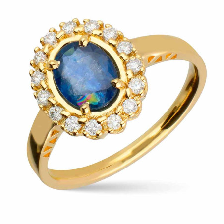 Anillo con un zafiro y rodeado de diamantes