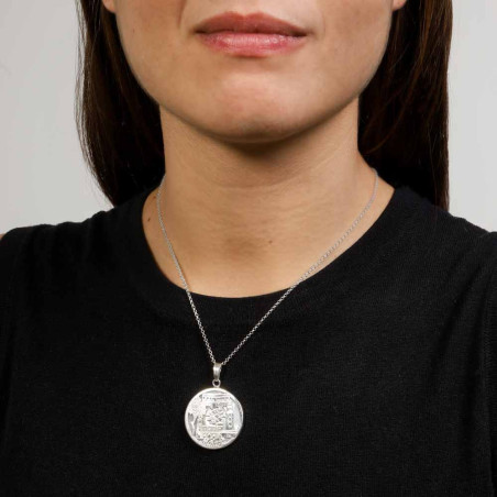 Silver and nacre pendant of Málaga
