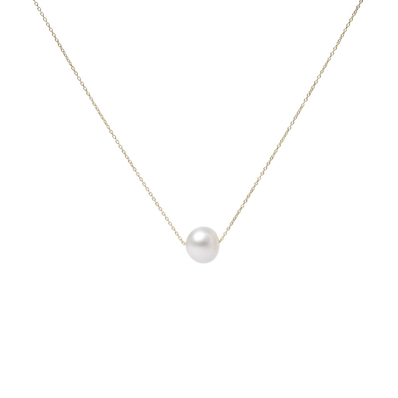 Gold necklace with a pearl