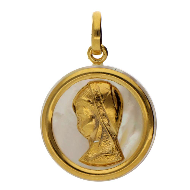 colgante en oro de la virgen