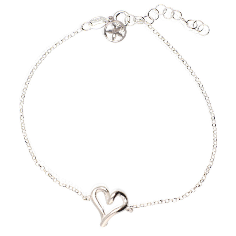 pulsera de plata con un corazon