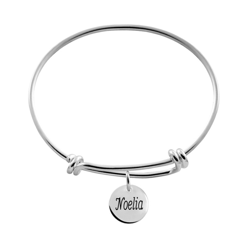 pulsera de plata con medalla grabada